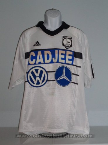 JS Saint-Pierroise Home football shirt 1988 - ?