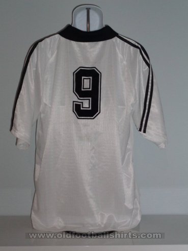 JS Saint-Pierroise Home football shirt 1988 - ?