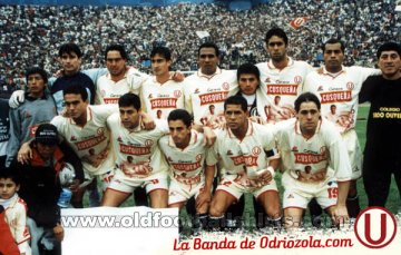 Universitario Home football shirt 2001 - 2002