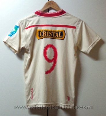 Universitario Home football shirt 2012