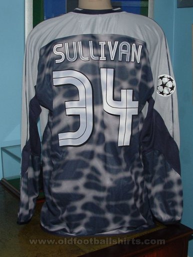 Chelsea Penjaga gol baju bolasepak 2003 - 2005