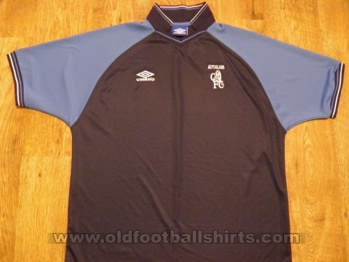 Chelsea Training/Leisure football shirt (unknown year)