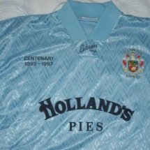 Accrington Stanley Home φανέλα ποδόσφαιρου 1993 - 1994 sponsored by Holland’s Pies