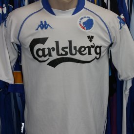 København Home football shirt 2008 - 2009 sponsored by Carlsberg