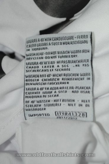 København Home football shirt 2011 - 2012