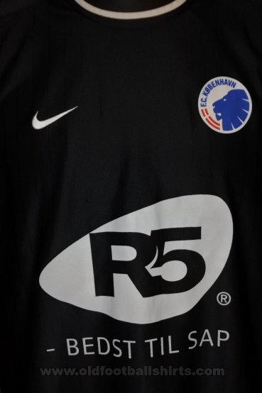 København Away football shirt 2001 - 2002