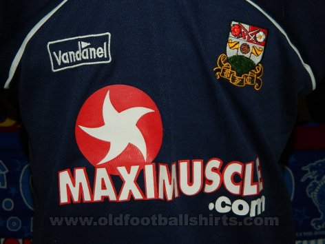 Barnet Borta fotbollströja 2001 - 2002