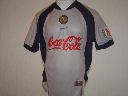 Club America Third football shirt 2001 - 2002.