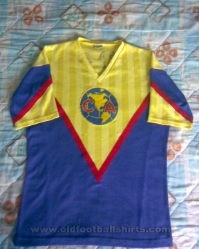 Club America Training/Leisure football shirt 1980 - 1985