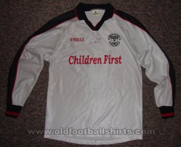 Arklow Town FC Home football shirt (unknown year)