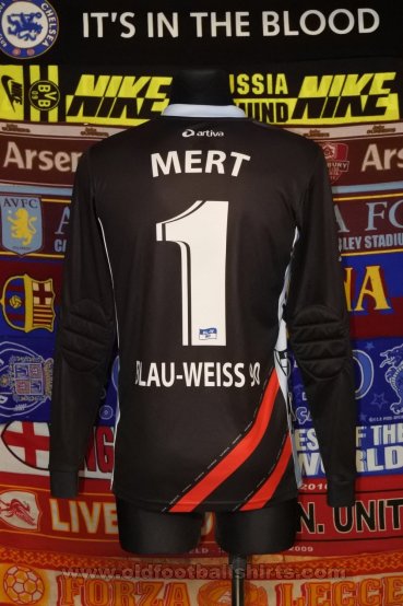 Blau-Weiß 90 Berlin Goalkeeper football shirt 2015 - 2017