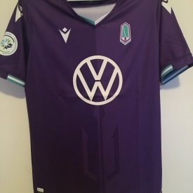 Pacific FC Home football shirt 2019 sponsored by Volkswagen
