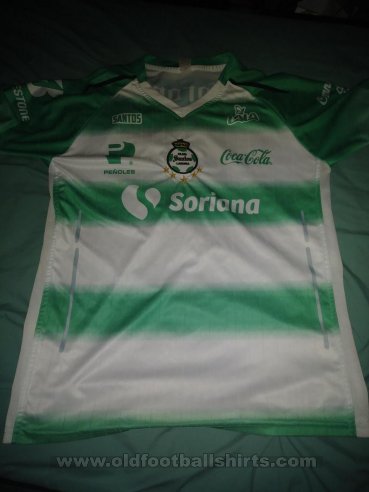 Santos Laguna Home football shirt 2016 - 2017