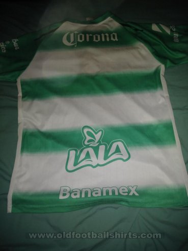 Santos Laguna Home football shirt 2016 - 2017