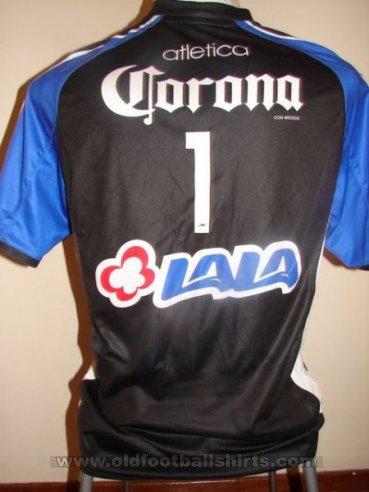 Santos Laguna Goalkeeper football shirt 2005