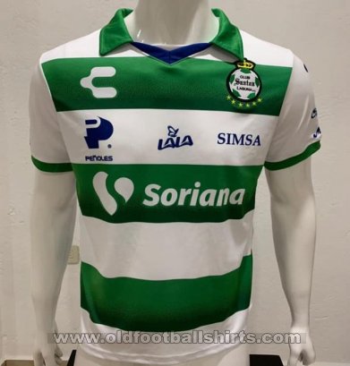 Santos Laguna Home football shirt 2021 - 2022
