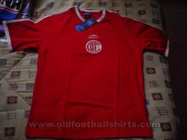 Toluca Training/Leisure football shirt 1997 - ?