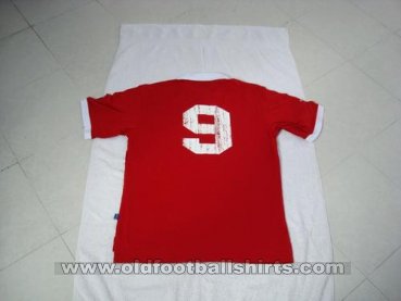 Toluca Training/Leisure football shirt (unknown year)
