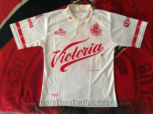 Toluca Away football shirt 1996 - 1997
