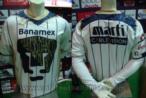 Club Universidad Nacional Home football shirt 2009 - 2010