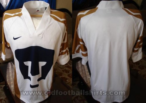 Club Universidad Nacional Goalkeeper football shirt 1997 - ?