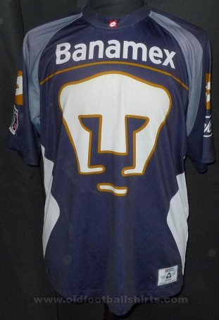 Club Universidad Nacional Away football shirt 2002 - 2003