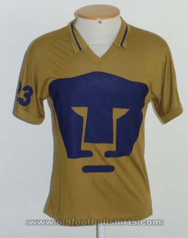 Club Universidad Nacional Away football shirt 1981 - 1982