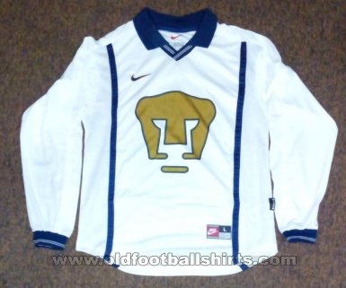 Club Universidad Nacional Away football shirt 1999 - 2000