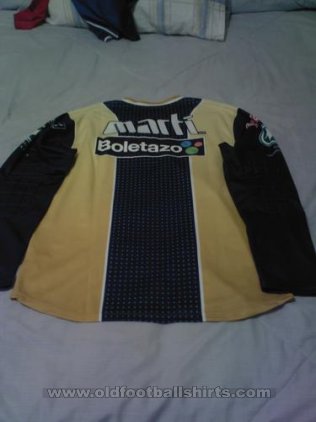 Club Universidad Nacional Goalkeeper football shirt 2004