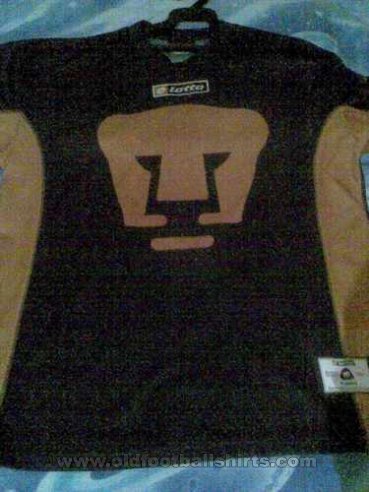 Club Universidad Nacional Special football shirt 2002