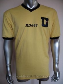 Club Universidad Nacional Away football shirt 1960 - 1961