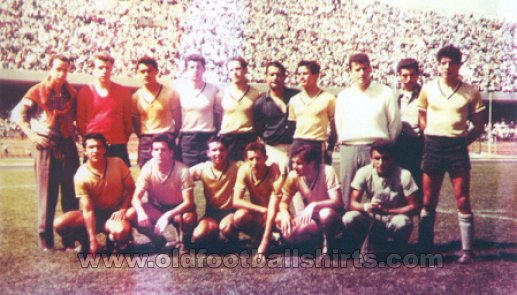 Club Universidad Nacional Away football shirt 1960 - 1961
