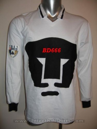 Club Universidad Nacional Away football shirt 1990 - 1991
