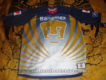 Club Universidad Nacional Goalkeeper football shirt 2003
