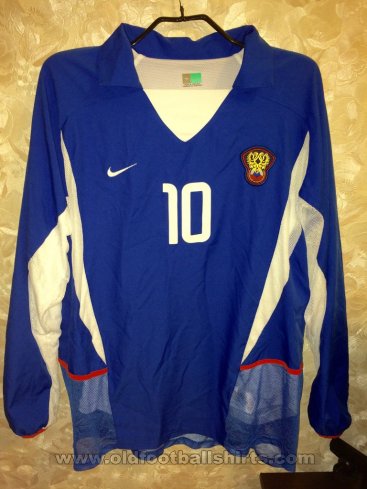 Russia Away football shirt 2002