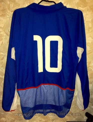 Russia Away football shirt 2002