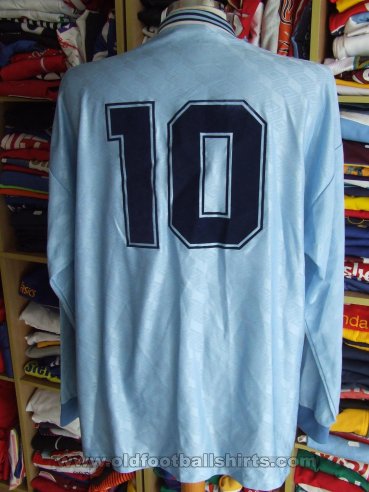 Dynamo Kiev Away football shirt 1991
