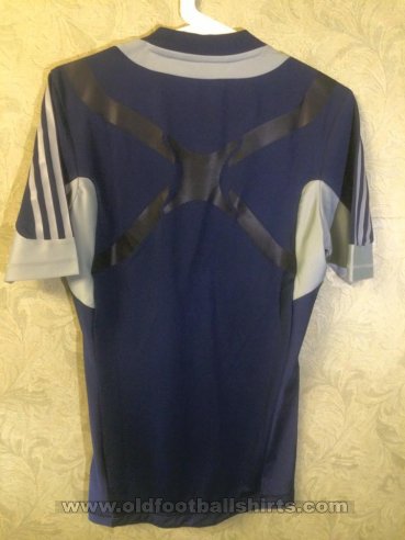 Dynamo Kiev Training/Leisure football shirt 2012
