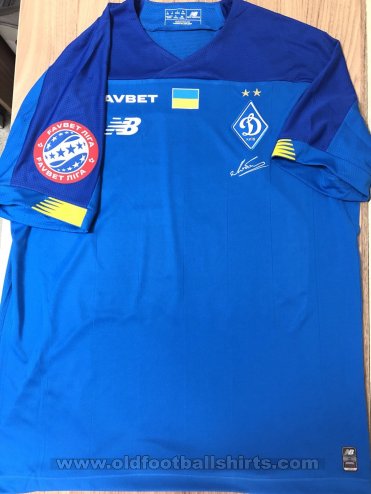 Dynamo Kiev Away football shirt 2019 - 2020