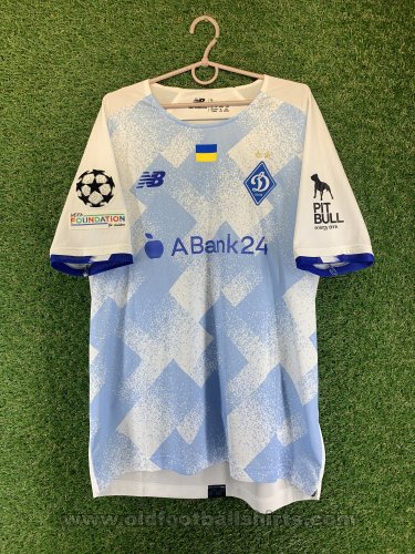Dynamo Kiev Home football shirt 2021 - 2022