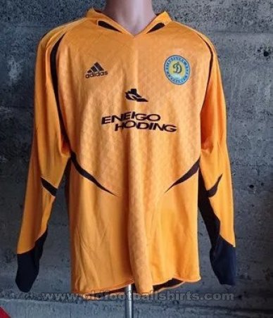 Dynamo Kiev Goalkeeper football shirt 2004 - 2005