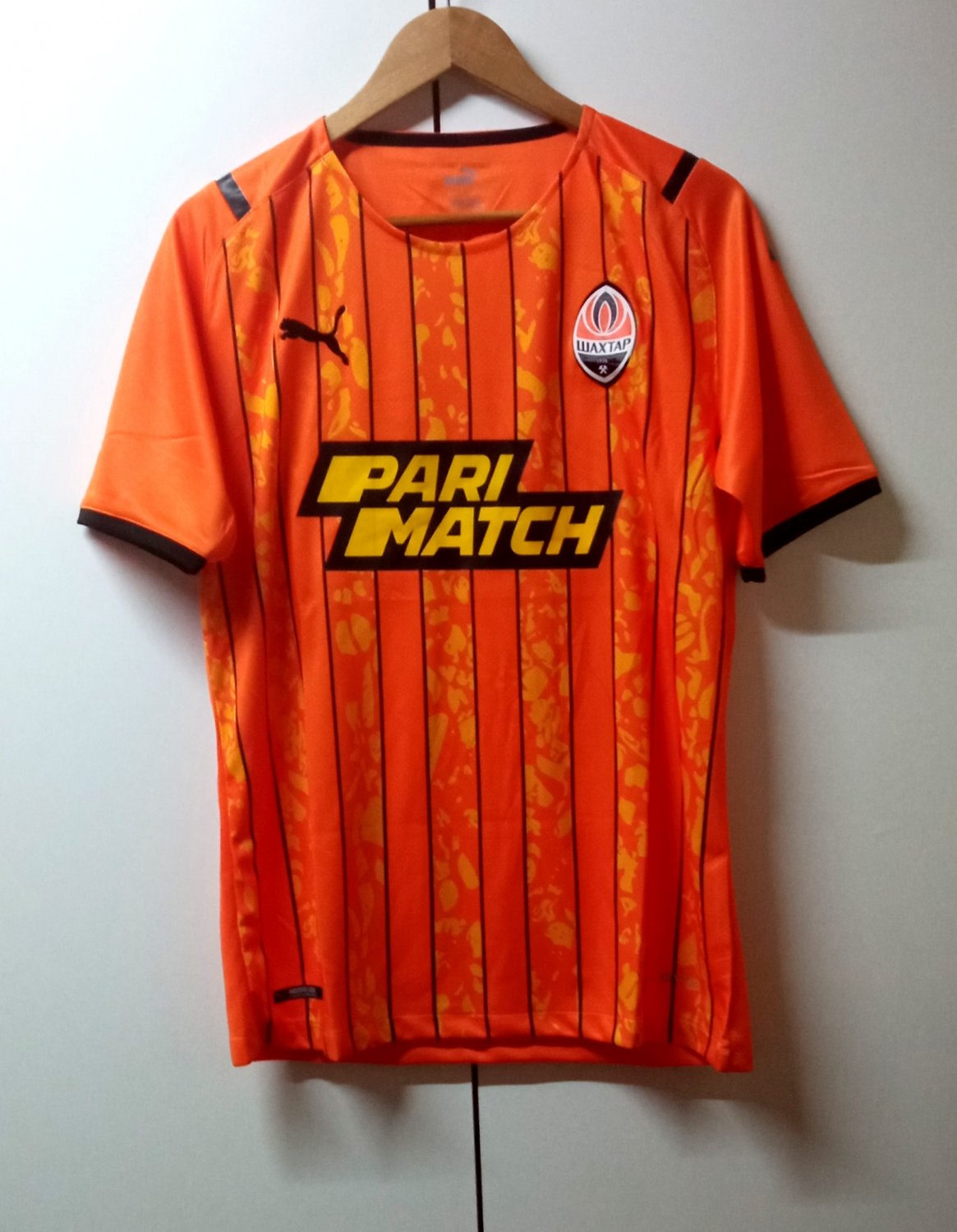 Maillot Domicile FC Shakhtar Donetsk 2022 – Irakli Azarovi #16, Porté Match Amical