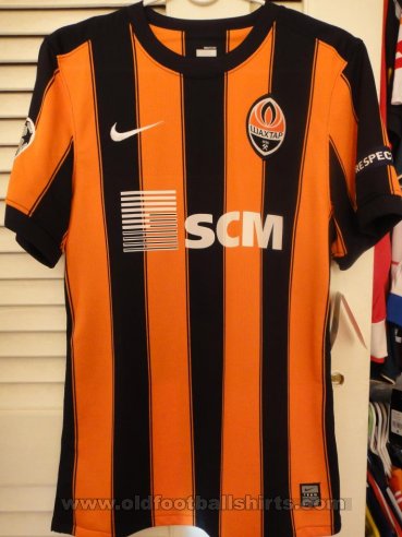 Shakhtar Donetsk Home football shirt 2010 - 2011