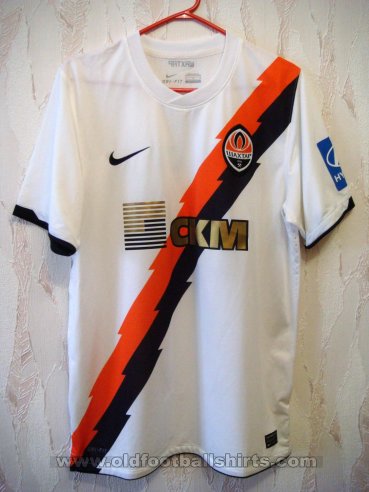 Shakhtar Donetsk Away football shirt 2010 - 2012