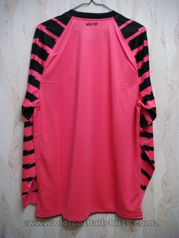 Shakhtar Donetsk Goalkeeper football shirt 2010 - 2011