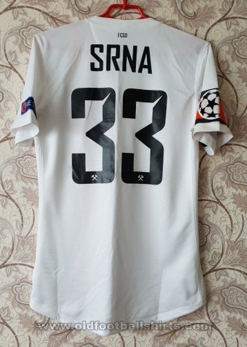 Shakhtar Donetsk Away football shirt 2012 - 2014