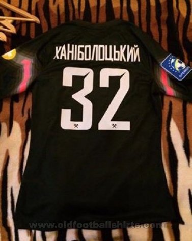Shakhtar Donetsk Goalkeeper football shirt 2014 - 2015