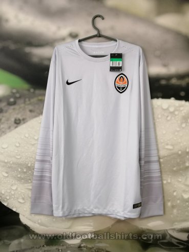 Shakhtar Donetsk Goalkeeper football shirt 2015 - 2016