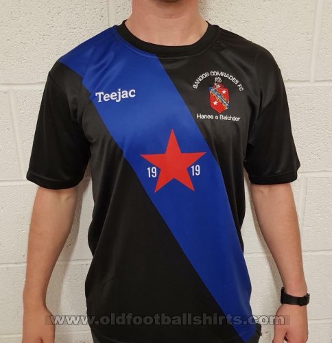 Bangor Comrades FC Especial camisa de futebol 2018 - 2021
