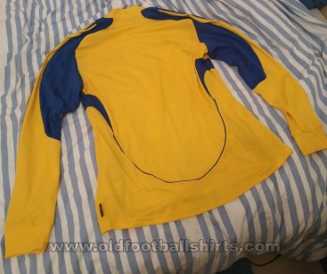 Metalist Kharkiv Home football shirt 2008 - 2010